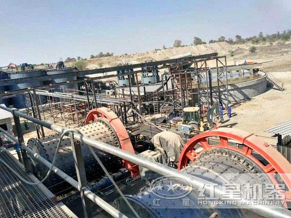 水泥球磨機(jī)用戶生產(chǎn)現(xiàn)場實(shí)拍圖