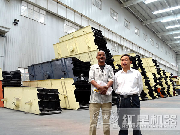 激振器圖片 激振器圖片