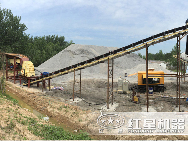 重錘式破碎機(jī)生產(chǎn)現(xiàn)場圖 重錘式破碎機(jī)生產(chǎn)現(xiàn)場圖