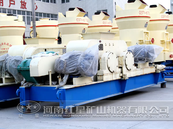 煤矸石對(duì)輥式破碎機(jī)