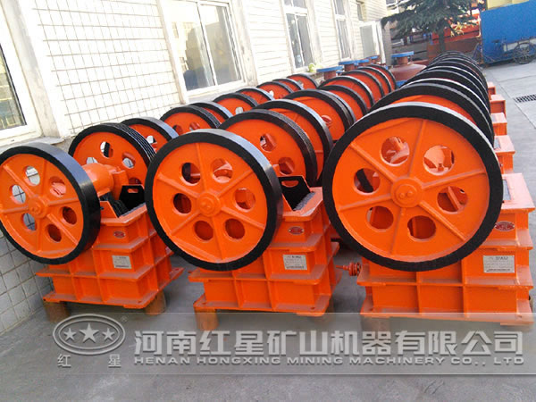 顎式破碎機(jī)