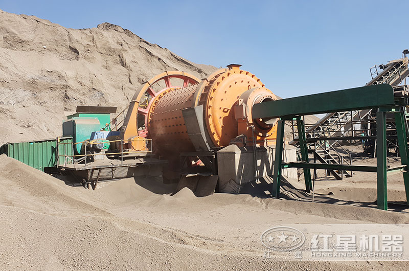 球磨機作業(yè)現(xiàn)場實拍 球磨機作業(yè)現(xiàn)場實拍