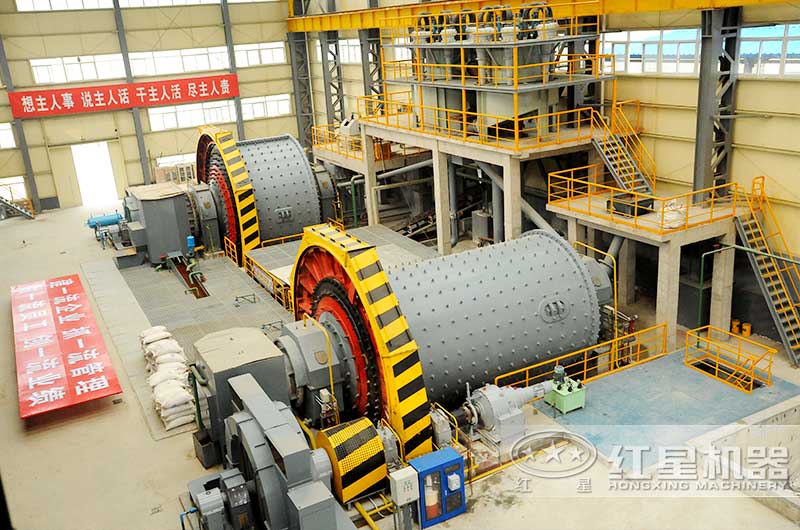 球磨機(jī)作業(yè)現(xiàn)場 球磨機(jī)作業(yè)現(xiàn)場