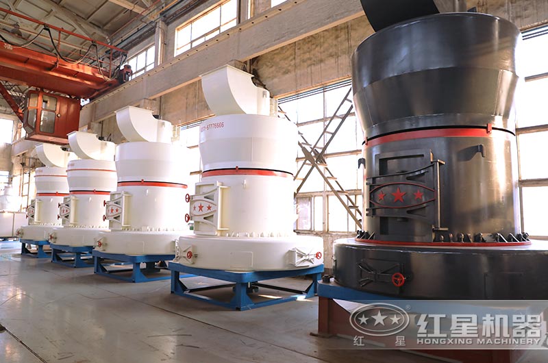 白云石高壓微磨粉現(xiàn)場實拍 白云石高壓微磨粉現(xiàn)場實拍
