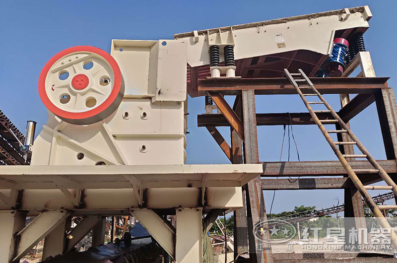 給料機+顎式破碎機 給料機+顎式破碎機