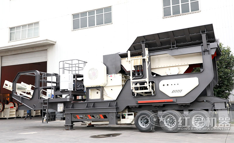 鉀長石輪胎式移動(dòng)破碎一體車