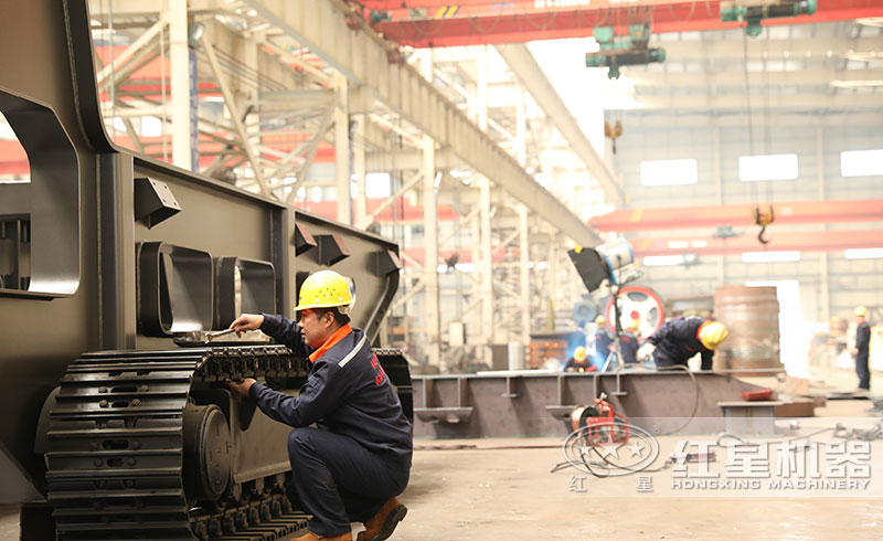 設(shè)備生產(chǎn)車間 設(shè)備生產(chǎn)車間