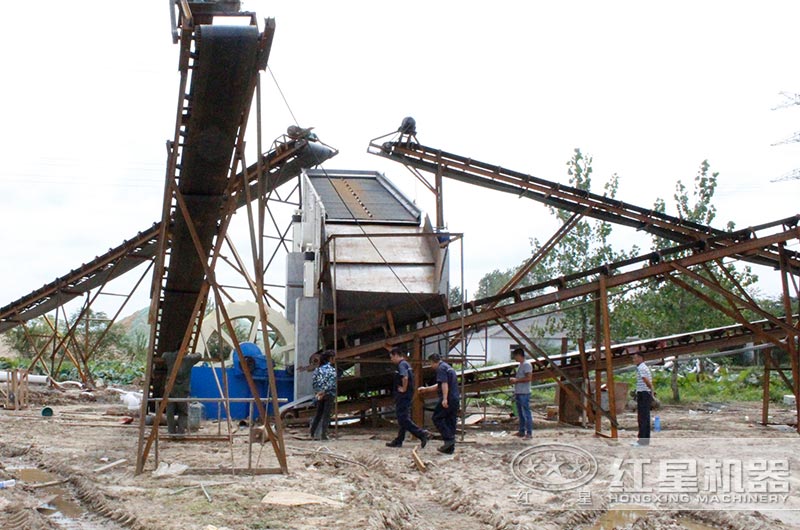 安徽蕪湖客戶洗砂現(xiàn)場