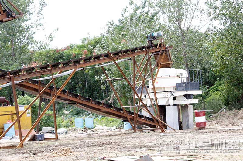 山西河卵石制砂現(xiàn)場
