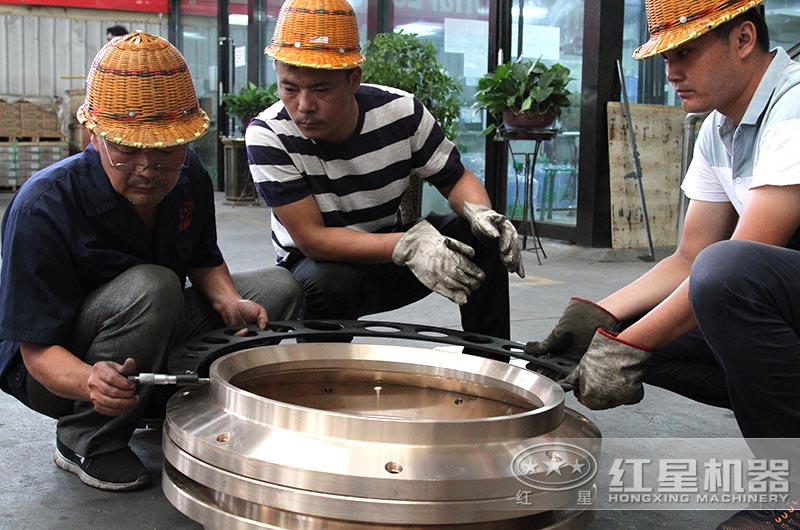 紅星機器認真對待設備的每一個零件