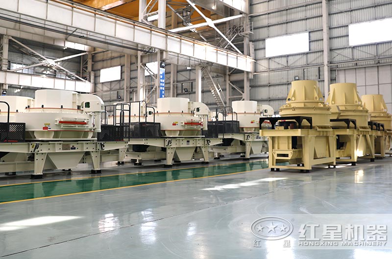 時產(chǎn)100-200噸制砂機機型號不同，價格不等