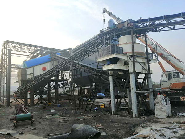 小型制砂機(jī)一套多少錢(qián)？小沙場(chǎng)一年掙多少錢(qián)？