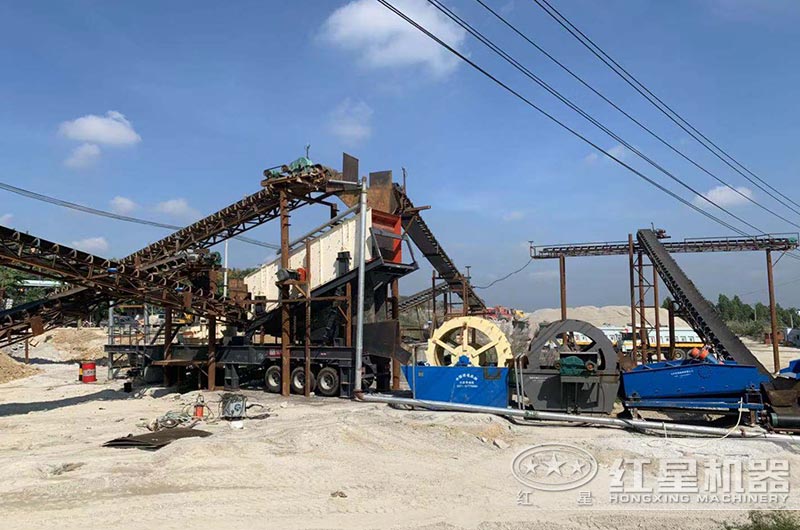 海南客戶(hù)石頭磨沙子生產(chǎn)現(xiàn)場(chǎng)實(shí)拍圖片 海南客戶(hù)石頭磨沙子生產(chǎn)現(xiàn)場(chǎng)實(shí)拍圖片