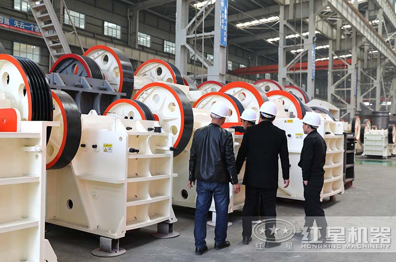 客戶來廠參觀，定制生產(chǎn)方案