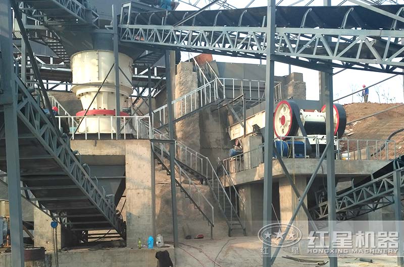 山西客戶碎石機(jī)生產(chǎn)現(xiàn)場(chǎng)實(shí)拍圖 山西客戶碎石機(jī)生產(chǎn)現(xiàn)場(chǎng)實(shí)拍圖