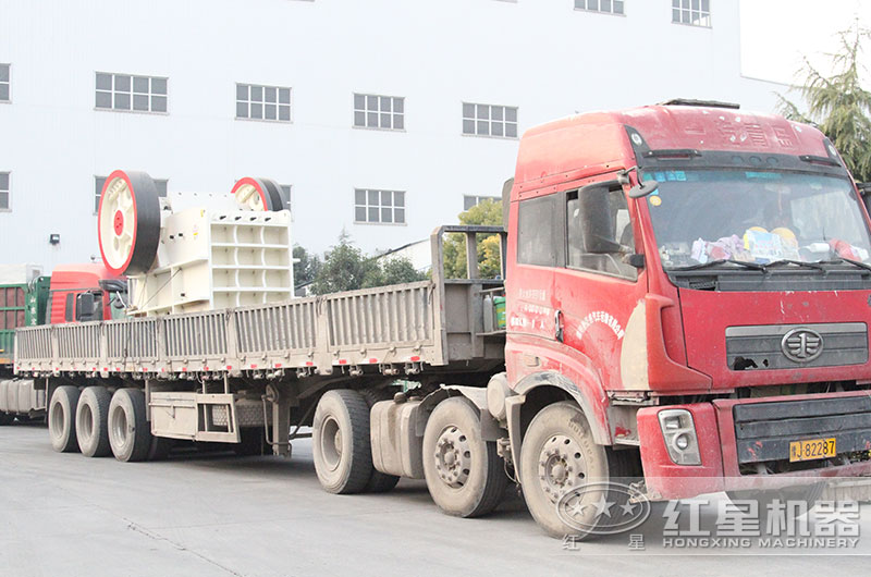 400噸碎石機(jī)設(shè)備發(fā)貨 400噸碎石機(jī)設(shè)備發(fā)貨