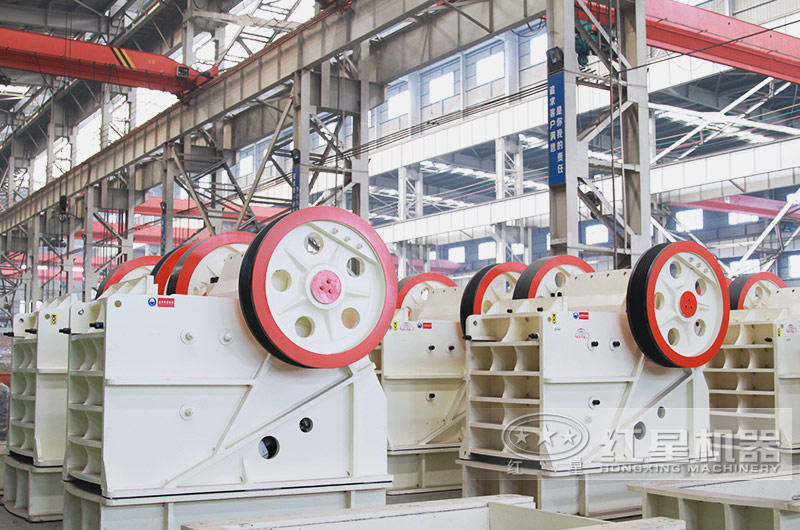 鄂式礦山碎石機：粗碎力度強