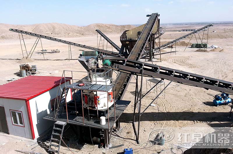 每小時(shí)100噸圓錐式破碎機(jī)生產(chǎn)現(xiàn)場圖 每小時(shí)100噸圓錐式破碎機(jī)生產(chǎn)現(xiàn)場圖