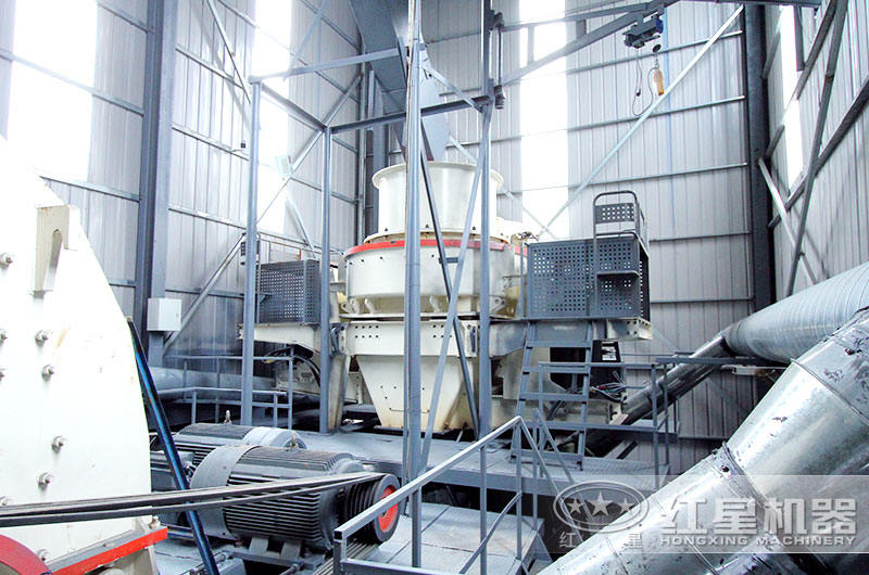 新型制砂機現(xiàn)場應(yīng)用