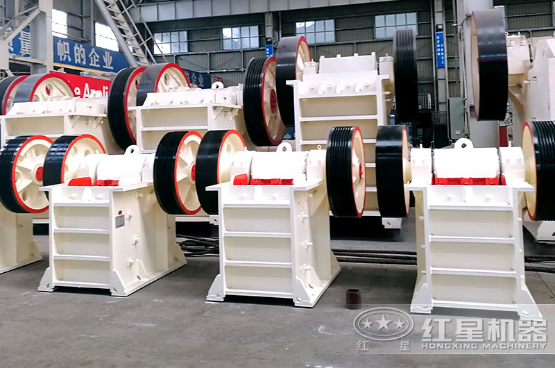 57破碎機廠家現(xiàn)貨供應(yīng) 57破碎機廠家現(xiàn)貨供應(yīng)