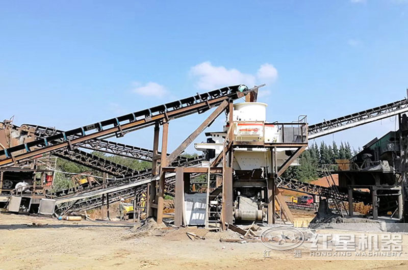 石頭變沙子設備生產(chǎn)現(xiàn)場 石頭變沙子設備生產(chǎn)現(xiàn)場