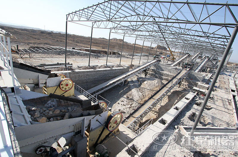 大型打石機生產現場 大型打石機生產現場