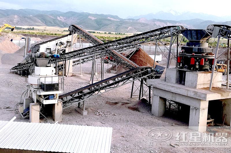 河卵石制砂機(jī)生產(chǎn)現(xiàn)場(chǎng) 河卵石制砂機(jī)生產(chǎn)現(xiàn)場(chǎng)