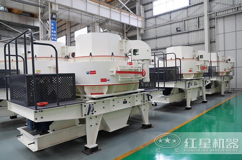 沖擊式破碎機(jī)車間實(shí)拍圖片 沖擊式破碎機(jī)車間實(shí)拍圖片