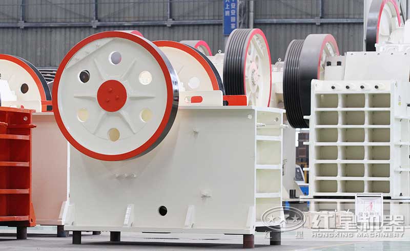 HDX德版連體顎式破碎機(jī)設(shè)備實(shí)拍 HDX德版連體顎式破碎機(jī)設(shè)備實(shí)拍