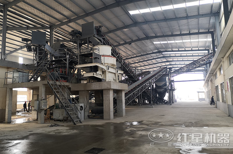 破碎生產(chǎn)線現(xiàn)場(chǎng)實(shí)拍 破碎生產(chǎn)線現(xiàn)場(chǎng)實(shí)拍